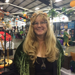 Meet your Posher, Darlene